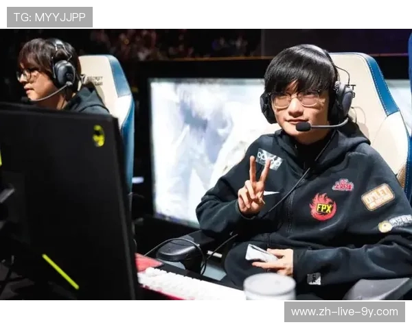 Bin上单状态火热带领战队连胜冲击冠军再现巅峰操作引爆全场